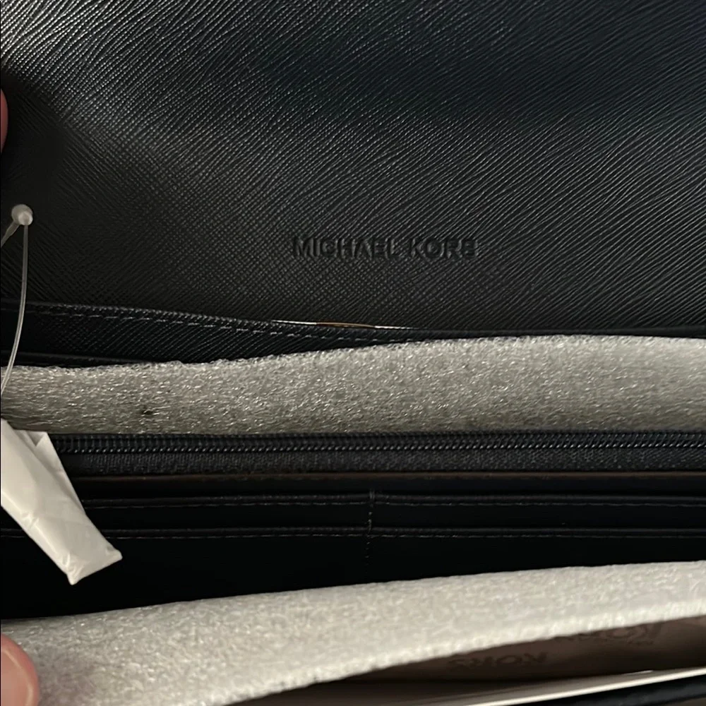 Elegant Black and Blue Paisley Women's Clutch - Picture 5 of 5